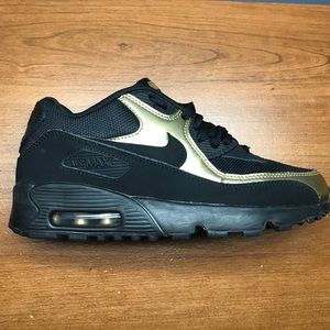 Nike Air Max 90 Black Metallic Gold